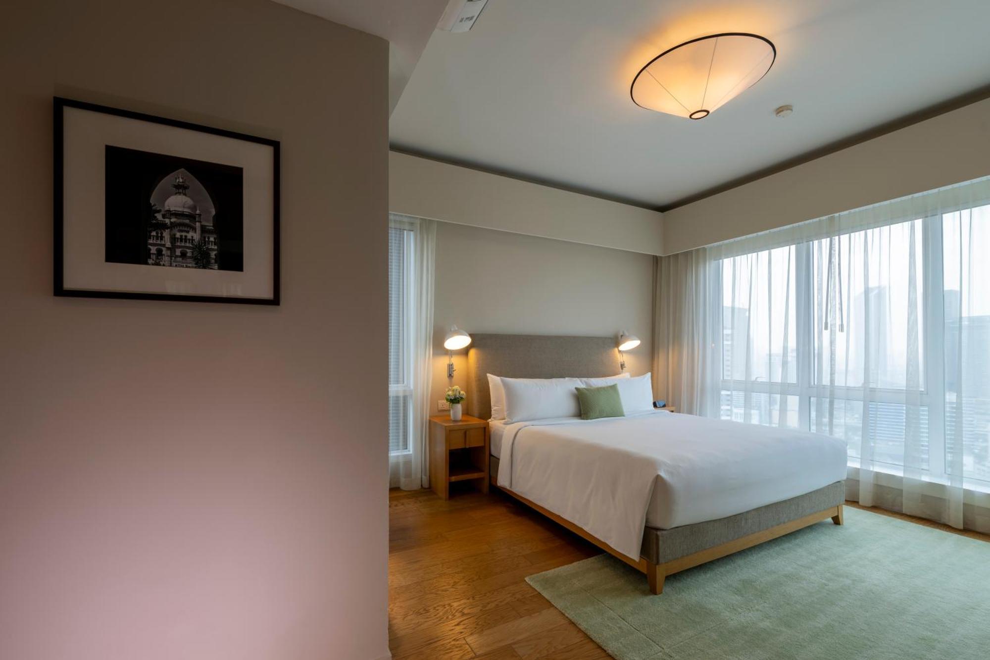 Lanson Place Bukit Ceylon 4*